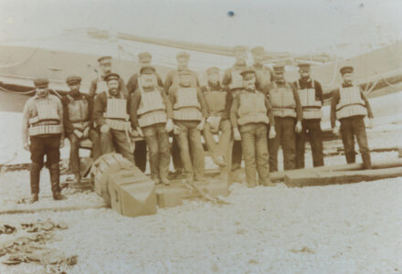 Lifeboat crew - thumbnail image