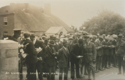 Unveiling of war memorial - thumbnail image