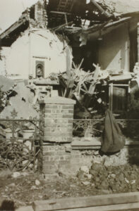 Bomb damaged house - thumbnail image