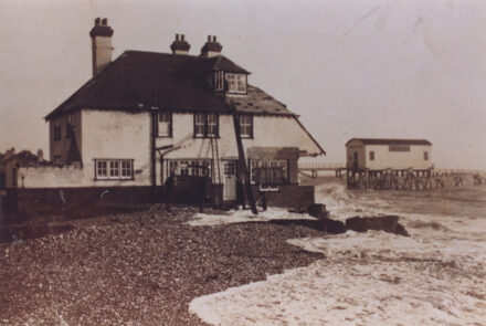 EDITH MARY MELSOME 1885-1959 - thumbnail image