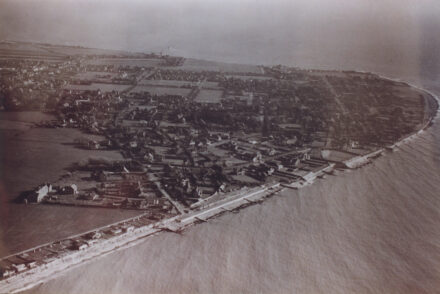 Selsey Bill - thumbnail image