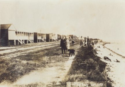 Railway cottages on beach front - thumbnail image