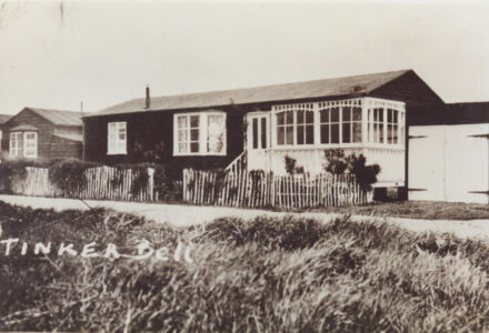‘Tinker Bell’ bungalow - thumbnail image
