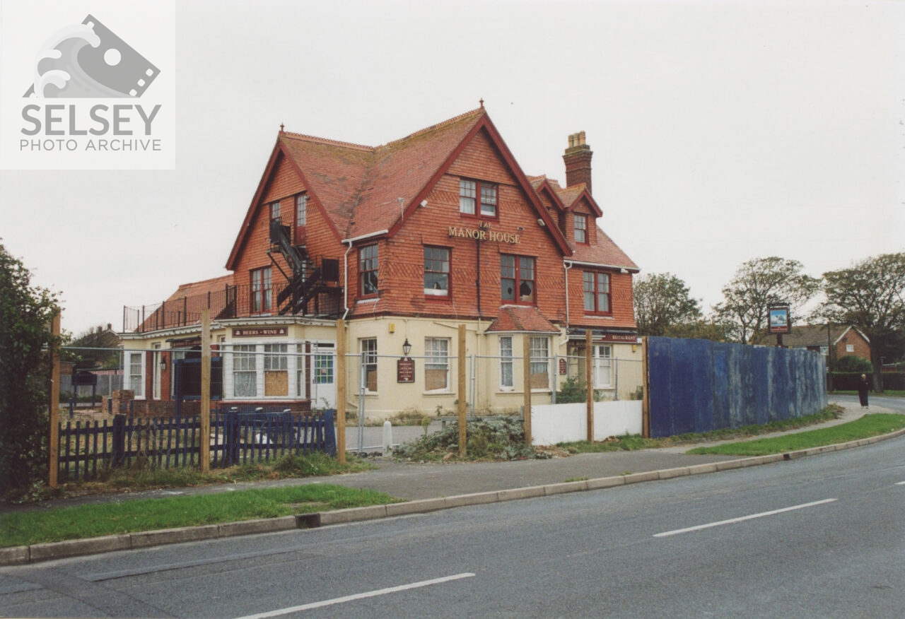 The Manor House public house - featured image