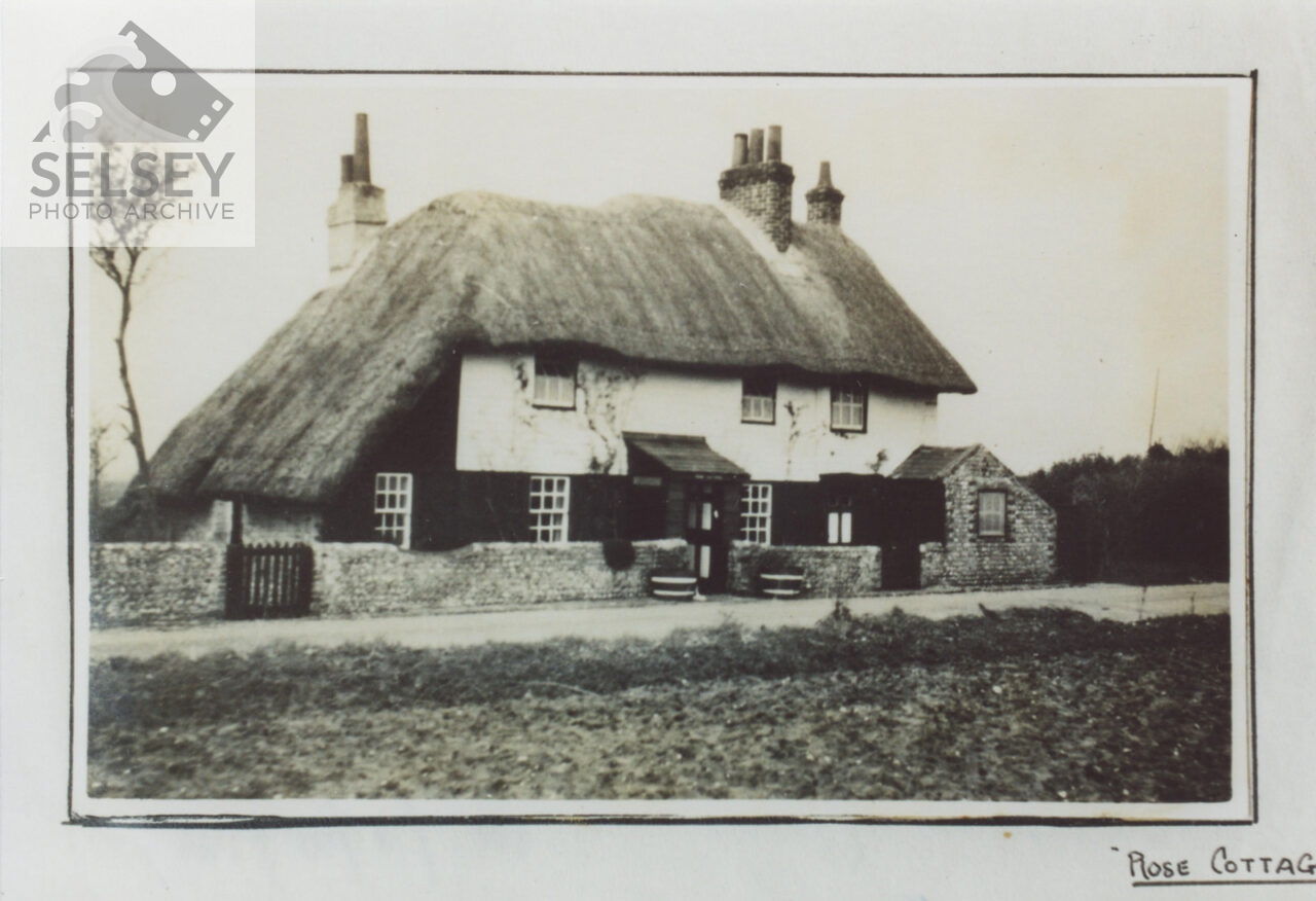 Rose Cottage - featured image