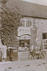 P.T. Glew’s shop, High Street - thumbnail image