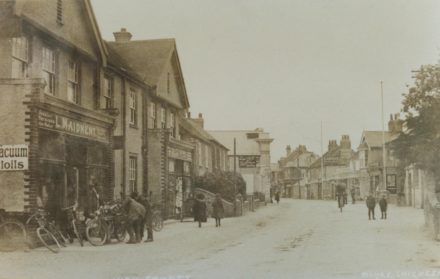 Selsey: High Street looking South - thumbnail image