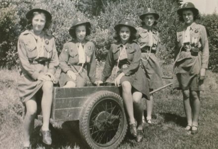 Selsey: Girl Guide Group - thumbnail image