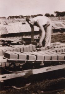 Selsey: Workmen - thumbnail image