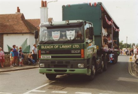 Selsey: Carnival - thumbnail image