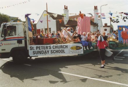 Selsey: Carnival - thumbnail image