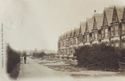 Selsey: Houses in Hillfield Road looking north - thumbnail image