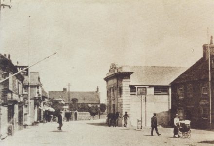 Selsey: High Street looking north - thumbnail image