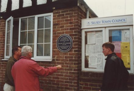 Selsey: Heritage plaque - thumbnail image