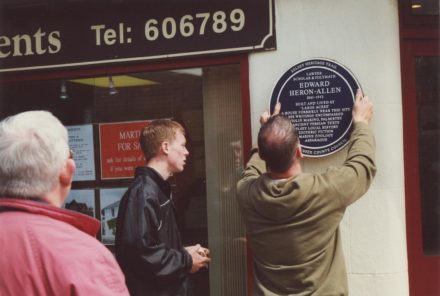 Selsey: Heritage plaque - thumbnail image