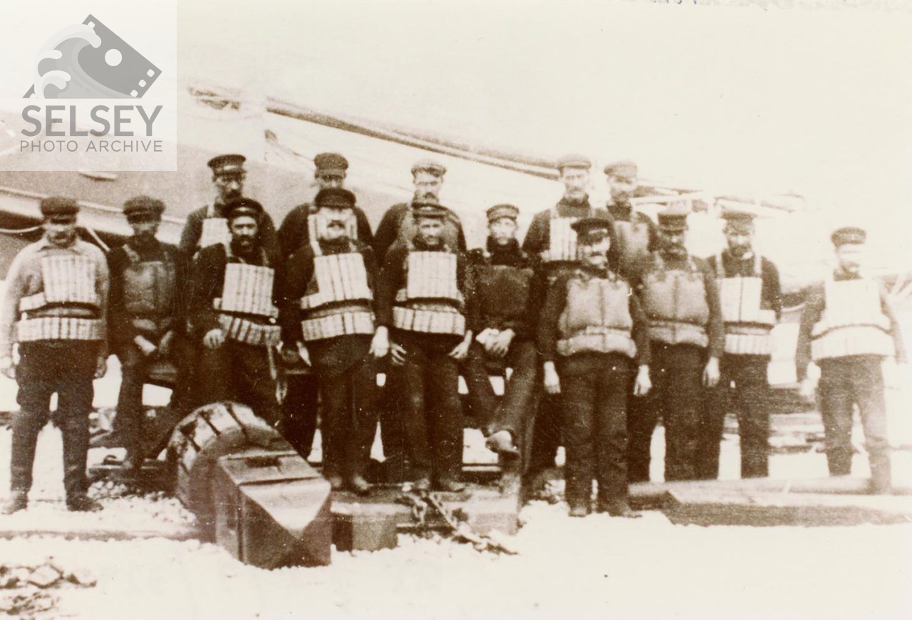 Selsey: Lifeboat crew - featured image