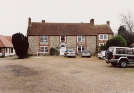 Selsey: The Manor House located in Manor Farm Court - thumbnail image