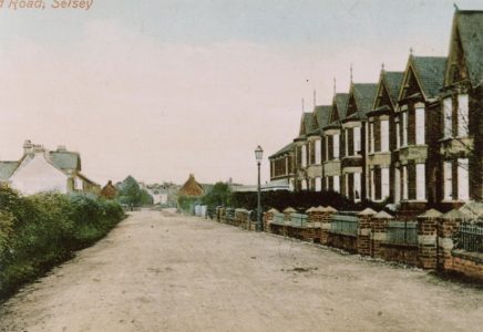 Selsey: Hillfield Road - thumbnail image