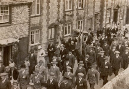Selsey: Parade - thumbnail image