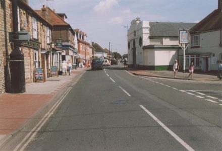 Selsey: High Street - thumbnail image