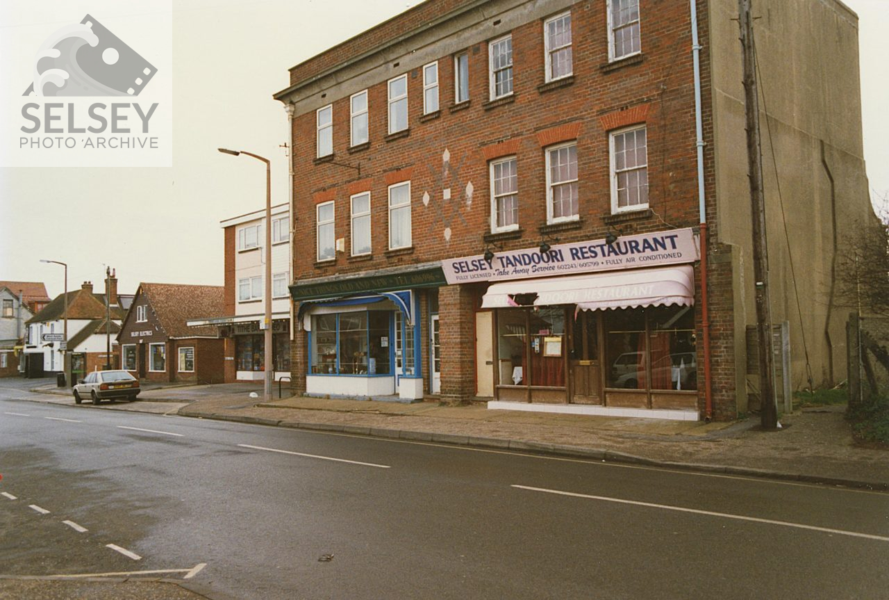 Selsey: Shops and restaurant opposite West Street - featured image